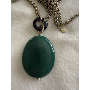 Chico's Oval Faux Green Agate Pendant Gold Tone Chain Necklace